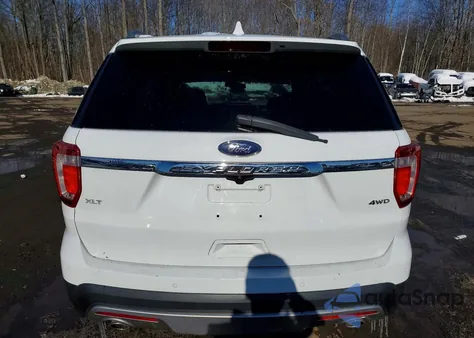 2016 Ford Explorer Xlt z USA, uszkodzony, nr VIN 1FM5K8D86GGA98043